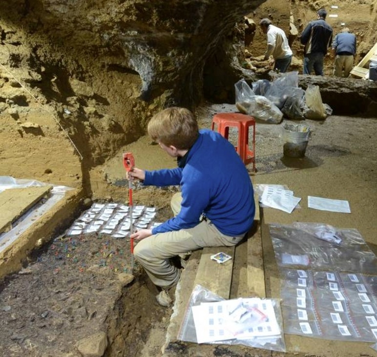 The cave was already well known for Palaeolithic fossil finds