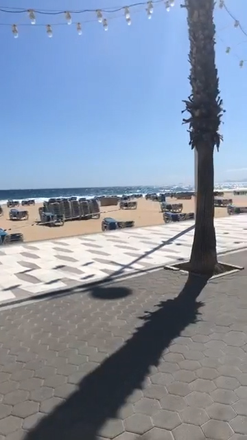  The beaches are still empty as holidaymakers had to cancel trips due to the Covid-19 pandemic