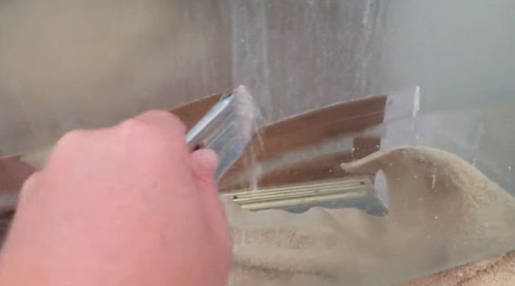  It peels away layers of scum on shower screen, with no cleaning products required