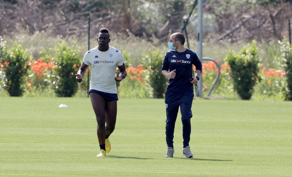  Balotelli has been training alone since the side's return to work