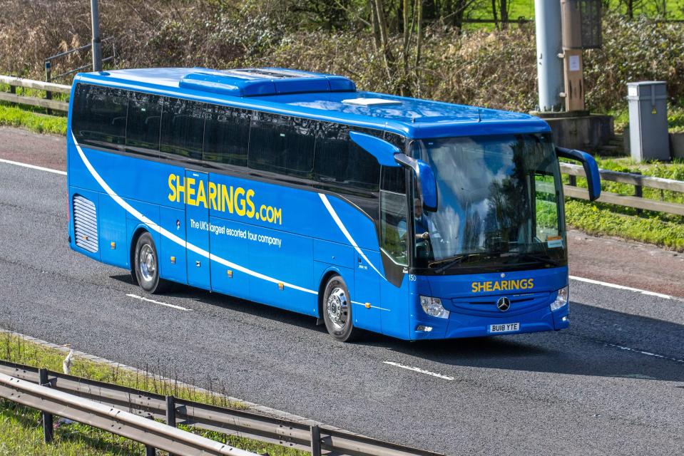  The firm behind Shearings bus company has gone into administration, with 2.500 jobs set to go