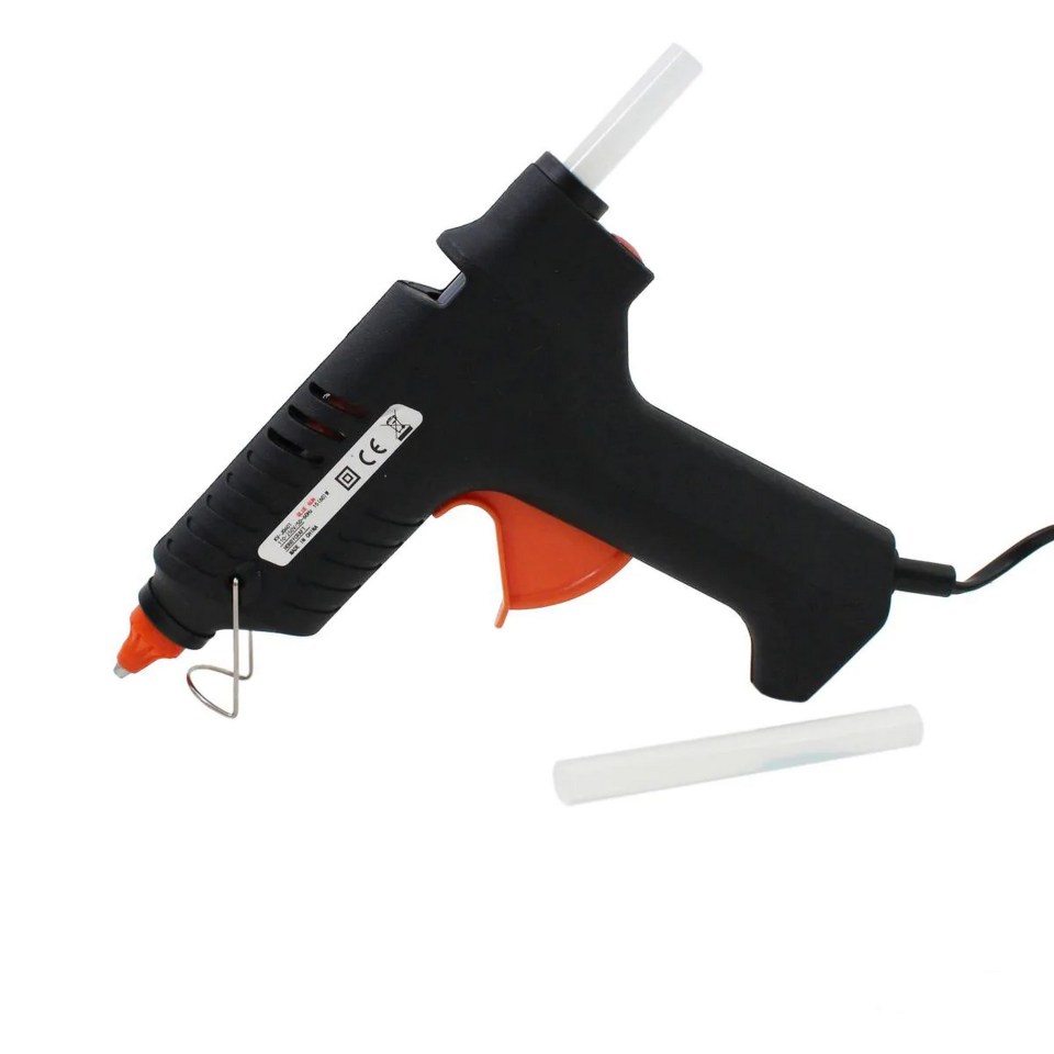  This glue gun is just £7.50 at Hobbycraft