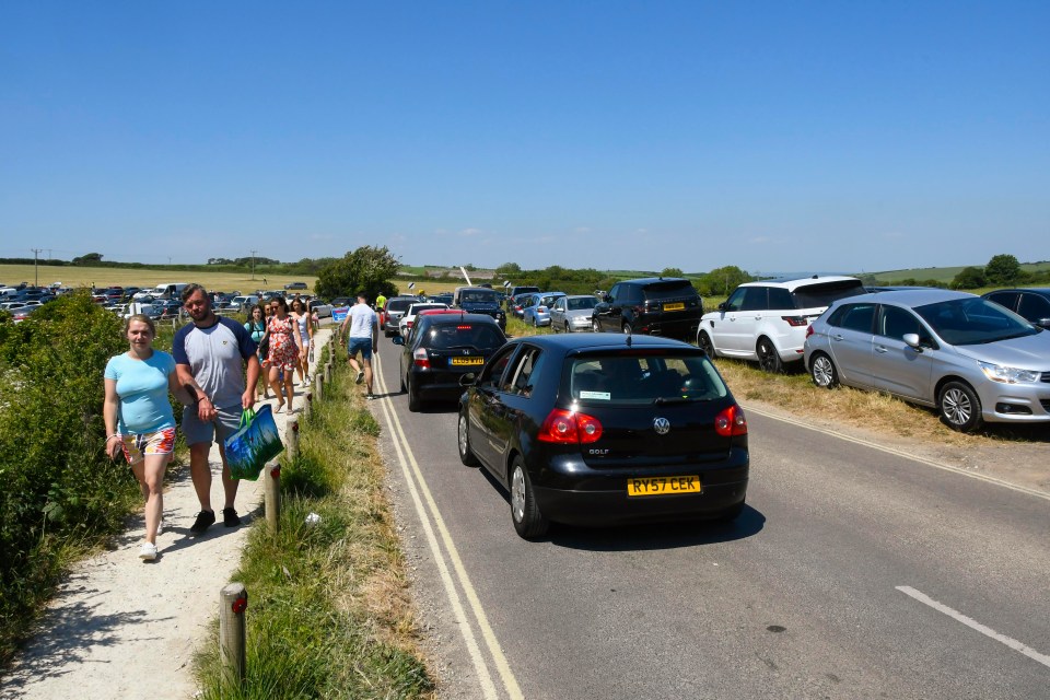 Dorset Police warned motorists to expect lots of traffic throughout Purbeck after the beach was evacuated