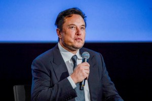  Elon has stepped back from SpaceX, but still has part ownership