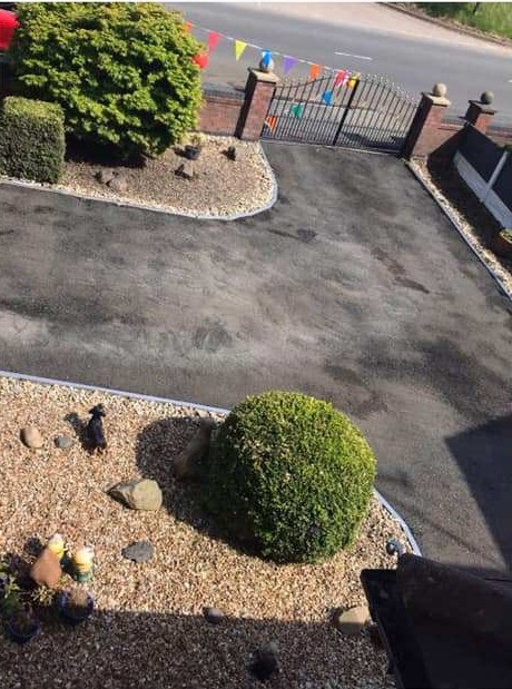 The woman's driveway was satined and worn-down before she used the restorer