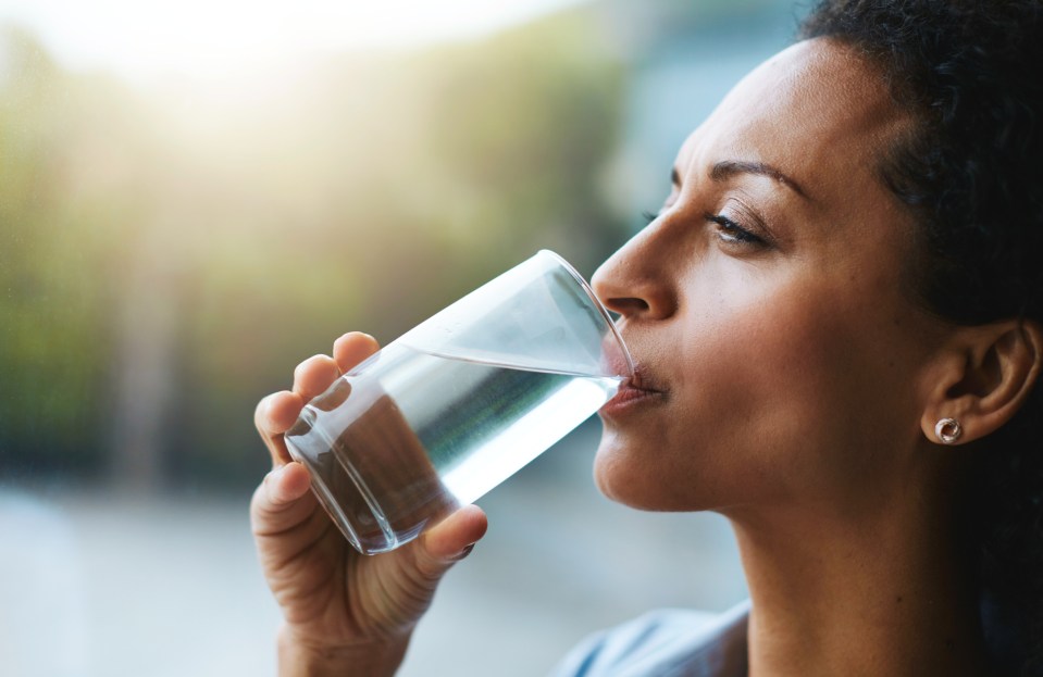  Having a glass of water in between alcoholic drinks is one way to stay hydrated and slow your alcohol intake down