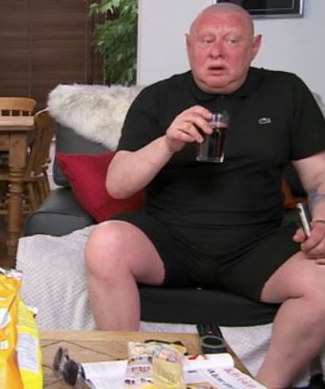  Shaun Ryder has revealed his life is being made misery by a lump on his testicle