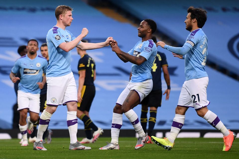  Sterling and De Bruyne put the game beyond doubt before Foden's late third