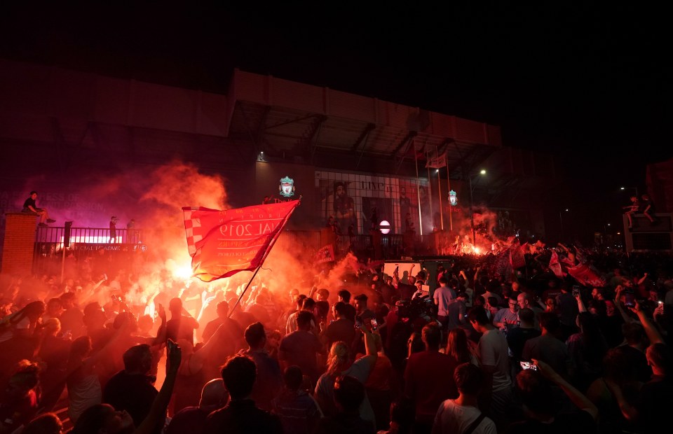 Liverpool fans look to party long into the night