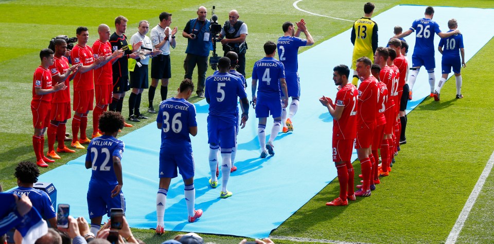  Liverpool themselves formed a guard of honour for Chelsea in 2015