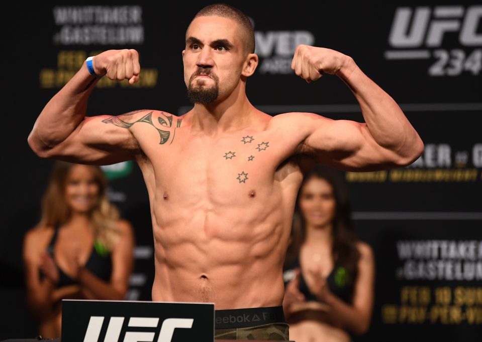  Robert Whittaker takes on Darren Till on Fight Island 3