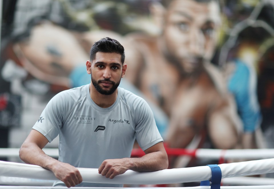 Amir Khan posted a tribute to his family after the funeral in Bolton