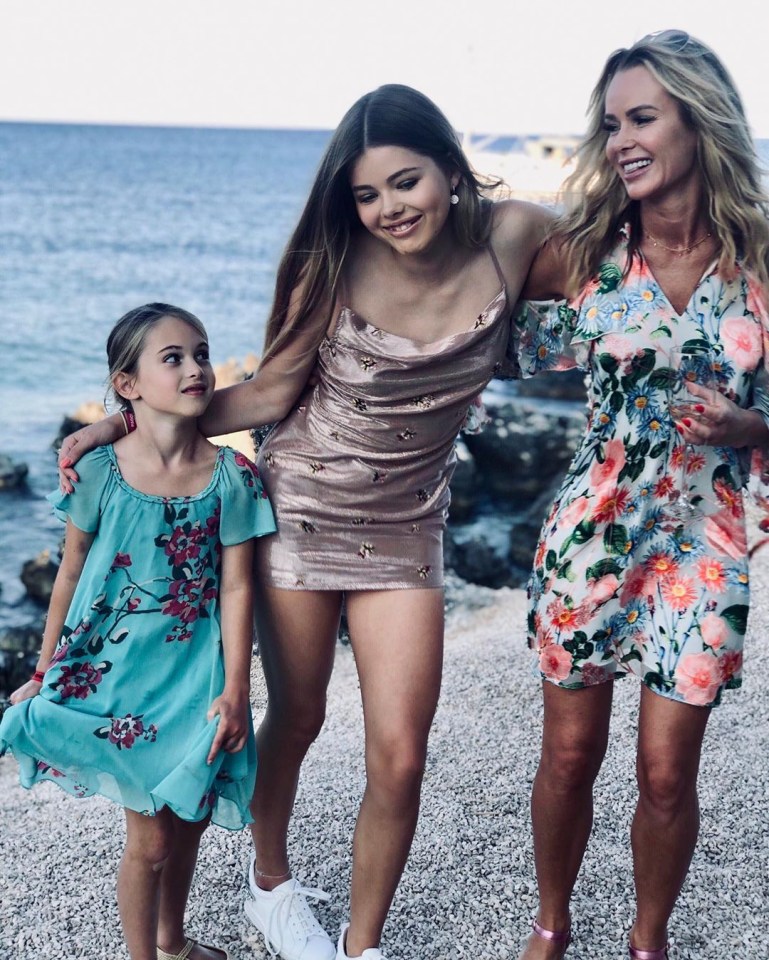 Amanda's daughters take after their stunning mum