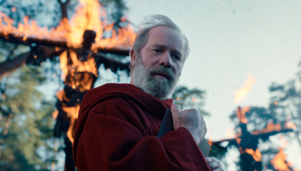 Glasweigan actor Peter Mullan brings his inimitable style to the series