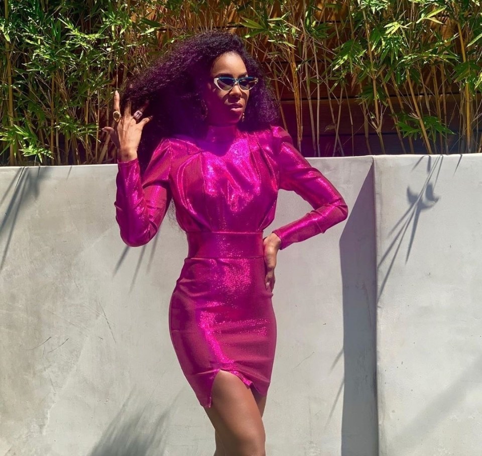 Kelly Rowland opted for a bright vibrant hue as she effortlessly posed up a storm