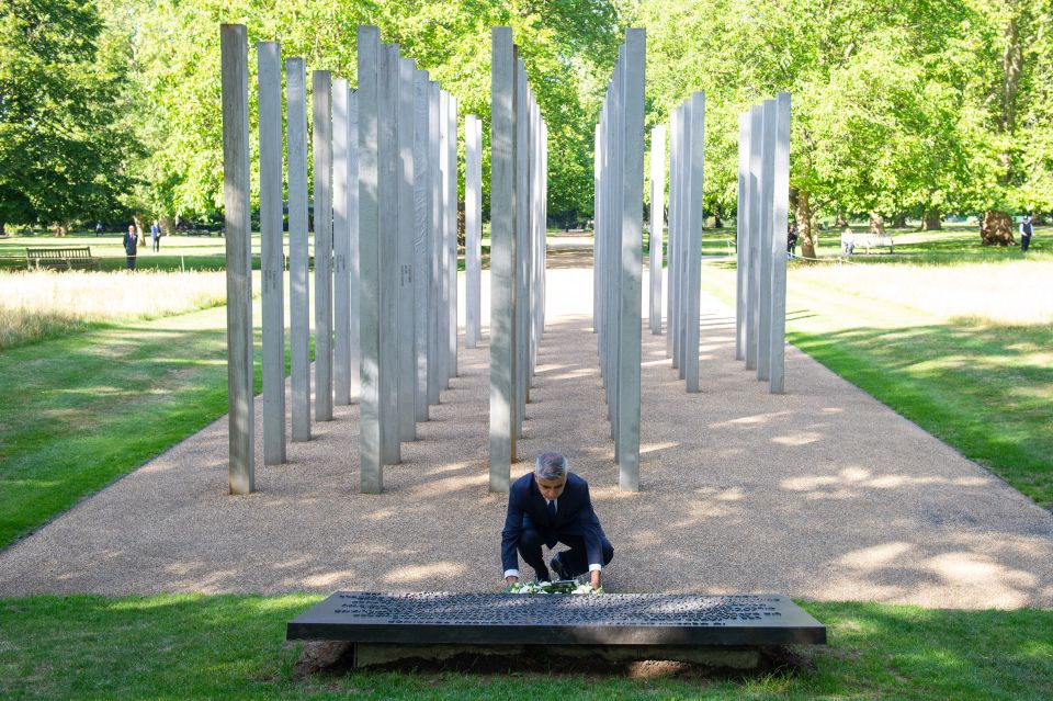 The London mayor paid his respects to the 52 people who died in the bombings 15 years ago