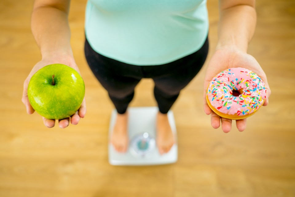 While during non fasting hours you can eat what you want, you should try and stick to healthy options 