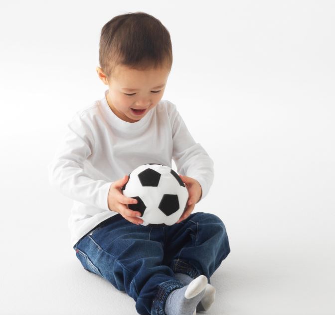 Kids will love this toy football, and it’s a bargain at just a quid