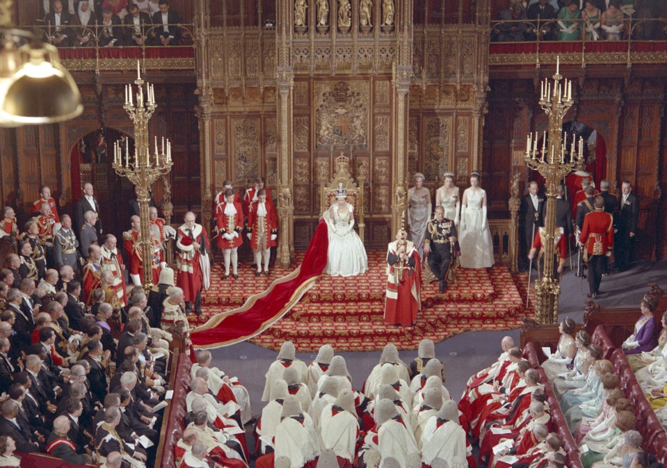 The dress was worn again by the monarch in 1966 while delivering her speech from the throne in the House of Lords