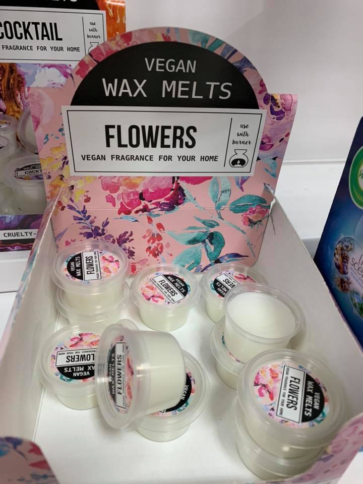 Fans claim the wax melts make their home smell fresh 'for ages'