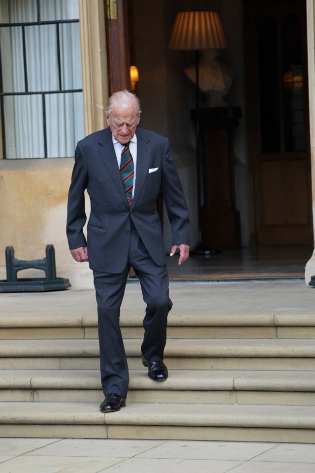 The 99-year-old walked down the stairs to the quadrangle at Windsor castle