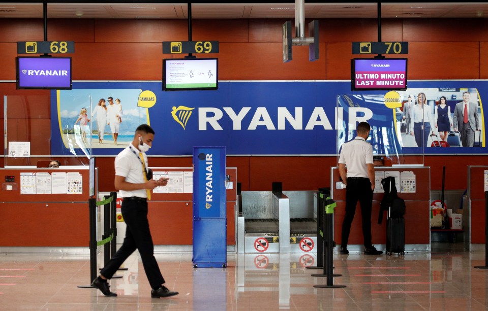 Ryanair is likely to continue flying to France, despite FCO advice