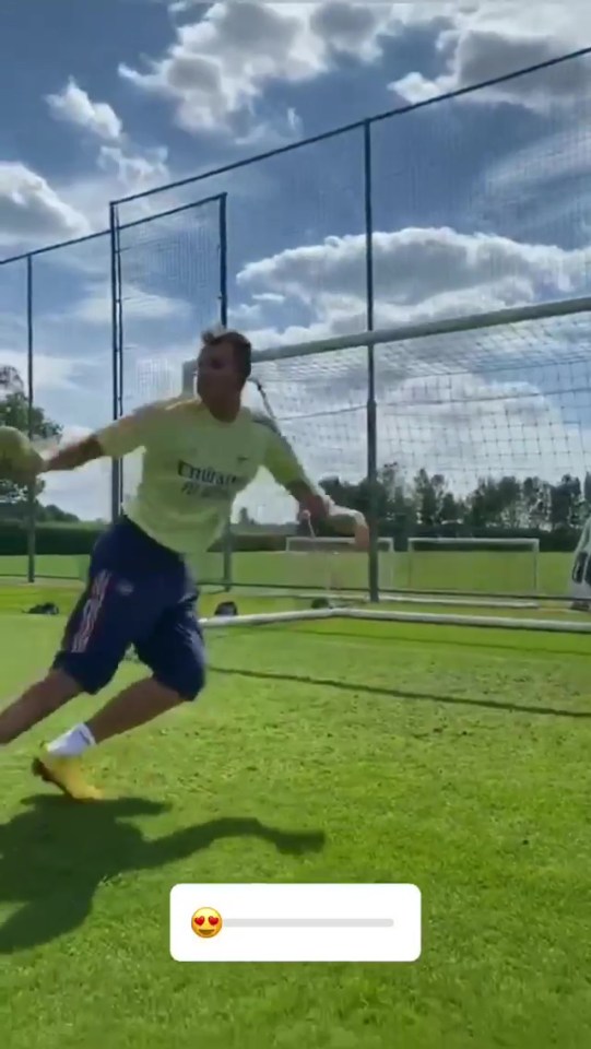 Bernd Leno was filmed back in training 