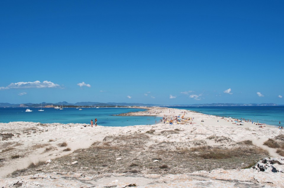 It’s hard to tell if Playa de Ses Illetes is in Spain or in the Caribbean