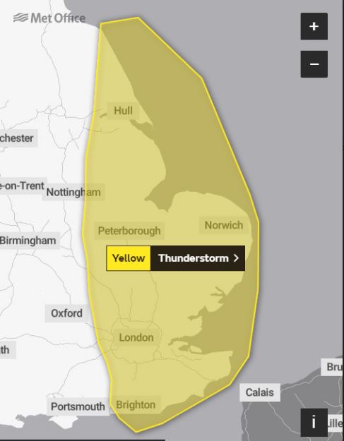 A yellow weather warning for thunderstorms has been issued