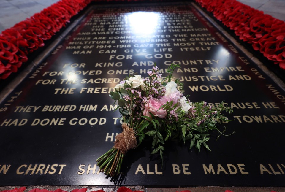 As is customary for all royal brides, her bouquet was placed at the Tomb of the Unknown Solider