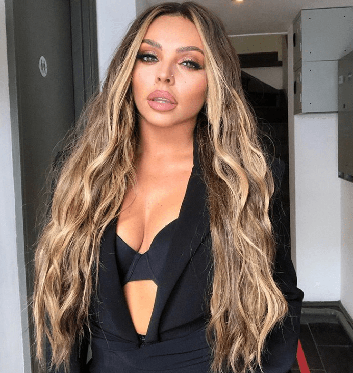 Jesy Nelson looked seriously sexy today in her latest selfie