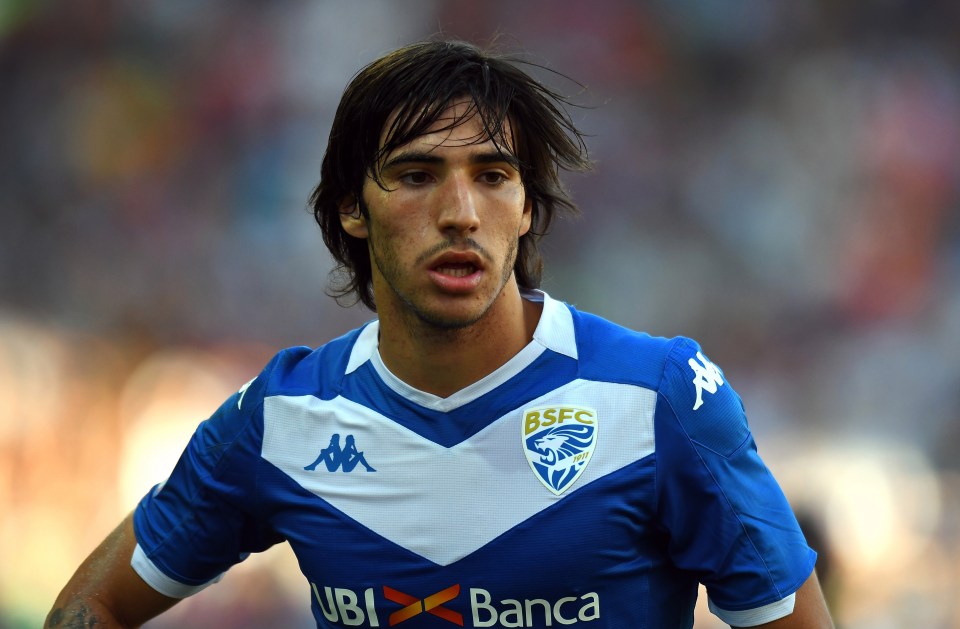 Manchester United are making a move for Brescia’s Sandro Tonali