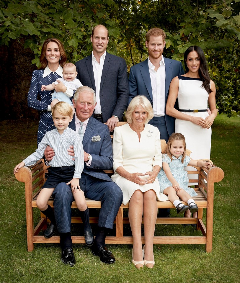 The Prince of Wales poses for family portrait to mark his 70th birthday in 2018