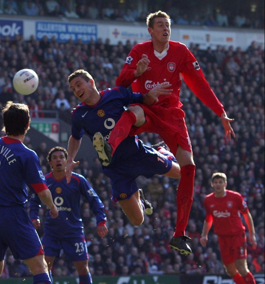  Nemanja Vidic has called Peter Crouch one of his toughest-ever opponents