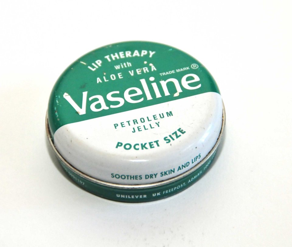 22 per cent of men want to soothe their cracked lips using products like Vaseline Lip Therapy