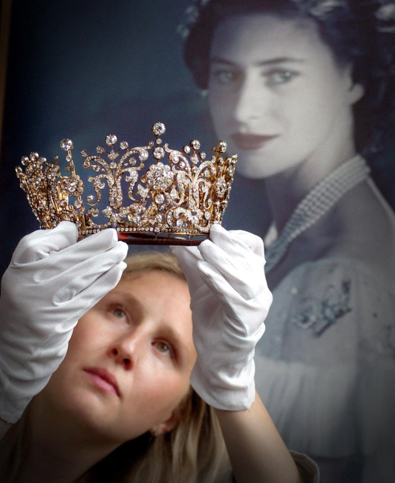 The elegant crown worn by the Princess was auctioned off 