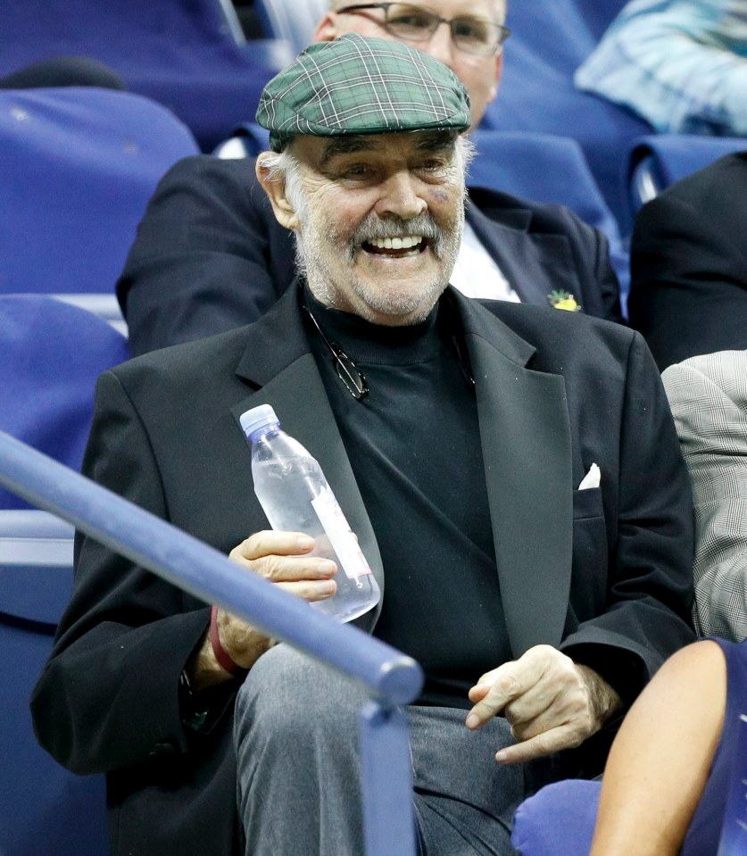 The Bond star makes a rare public outing for the US Tennis Open in 2017