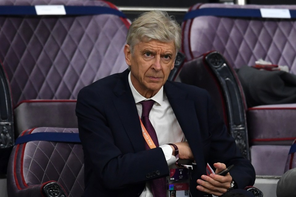 Arsene Wenger has turned down the Barcelona job