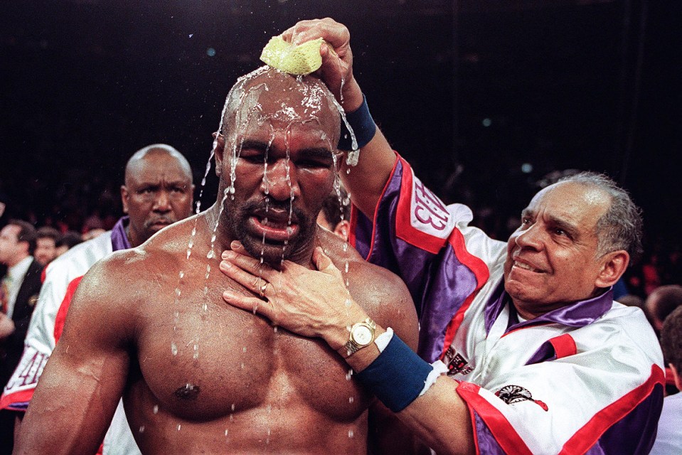 Boxing legend Evander Holyfield is expected to lace up the gloves once again – at the age of 57