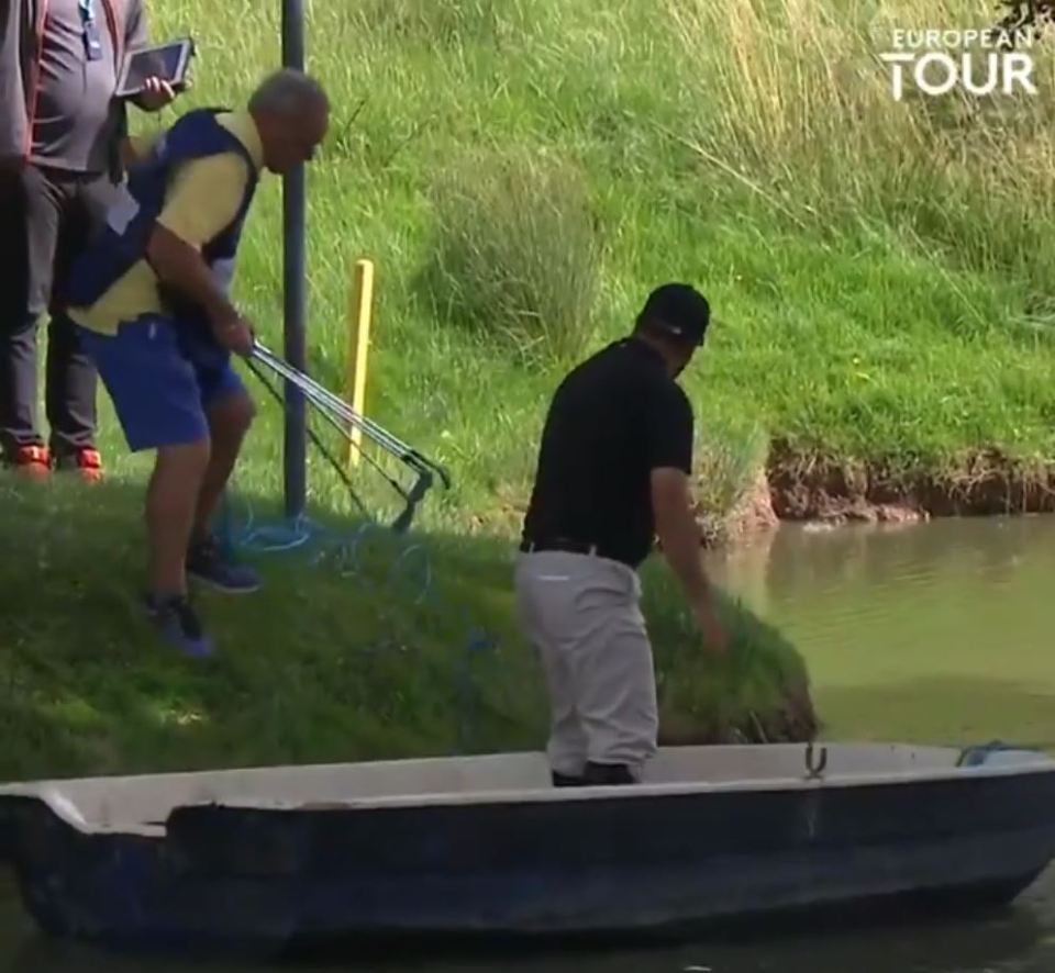 Sjoholm had to jump on a boat to reach his ball