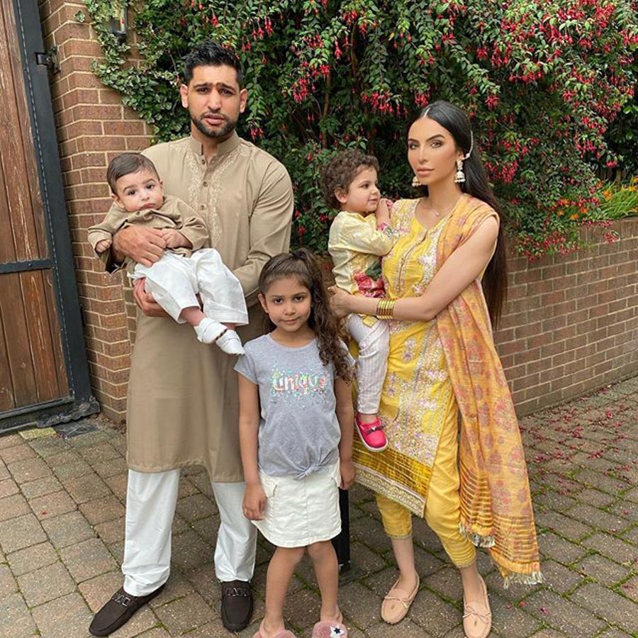 He posted pictures of himself with his wife Fayal Makhdoom and thier kids