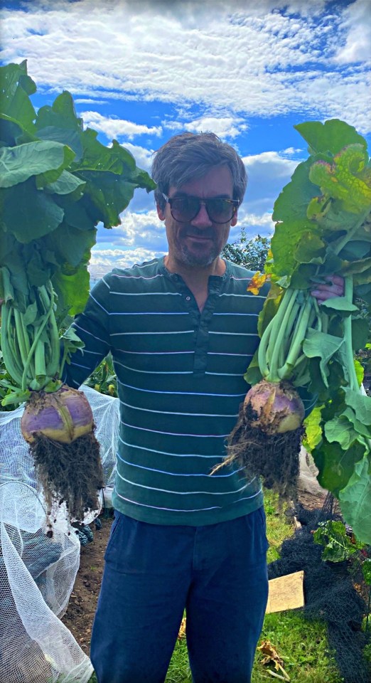 Emmerdale's Jeff Hordley showing off their huge haul