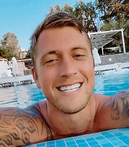 Dan Osborne revealed he is in Turkey getting his teeth done  