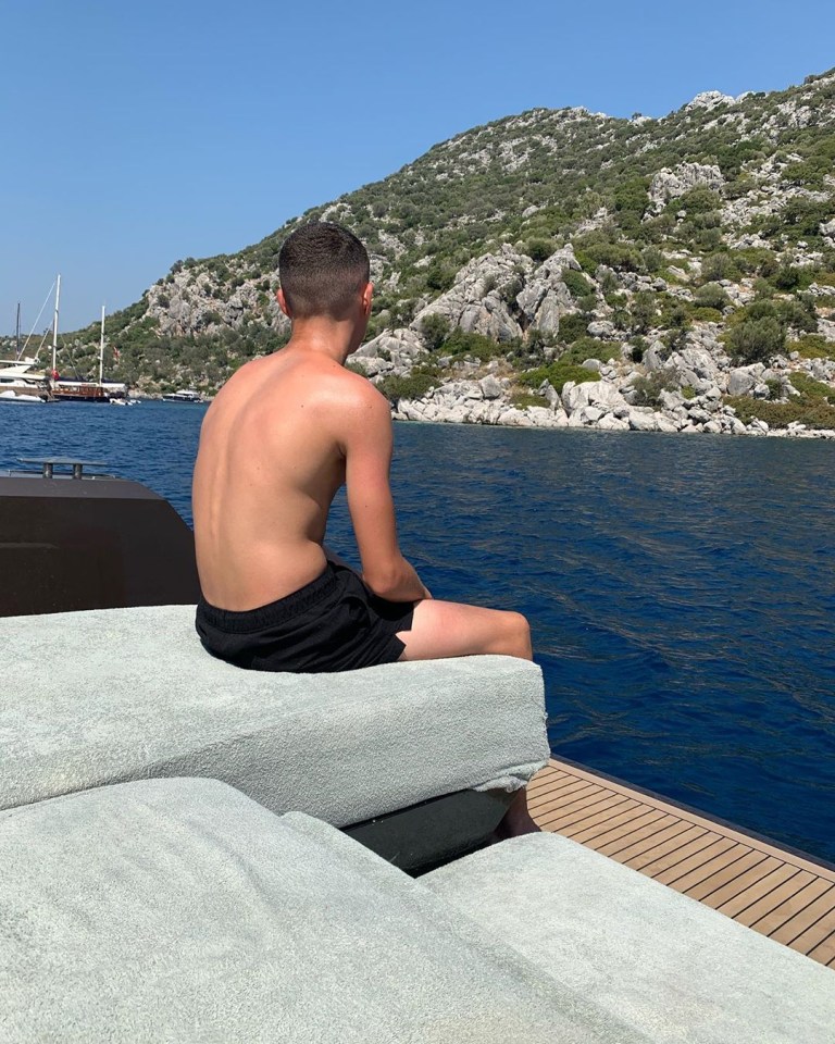 Rio also shared snaps of his children on the boat 