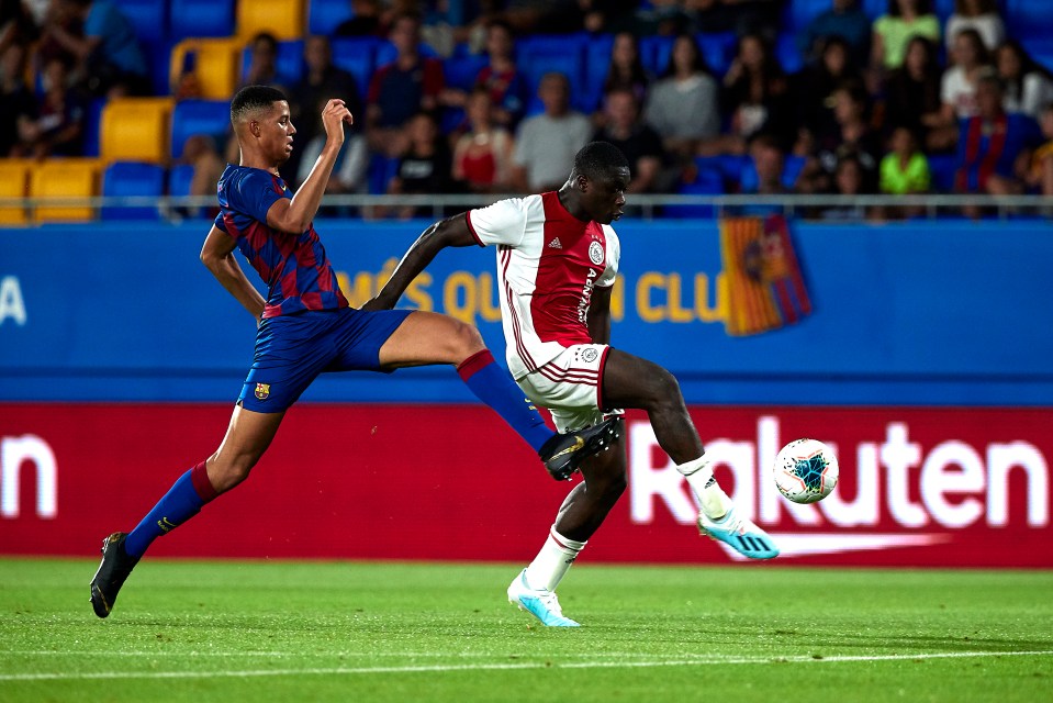 Despite impressing for Barcelona's Under-19 team, Mbuyamba found his chances of progression limited