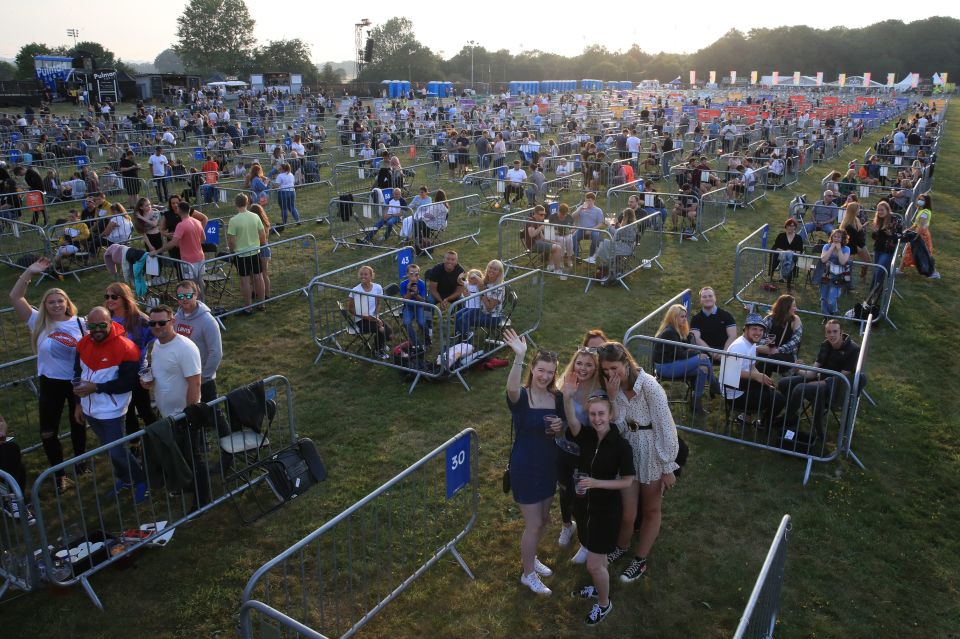 Fans in groups of up to five people watched the show from 500 separate raised metal platforms 