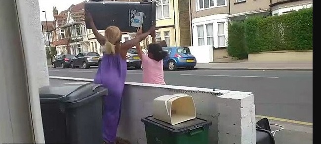 The neighbour appears to throw the bin at Myungseo