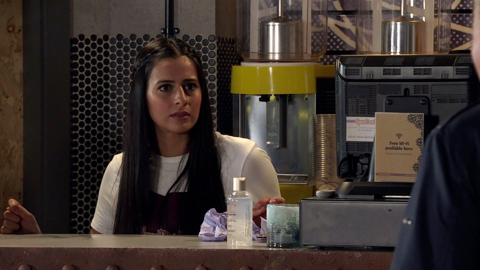 Tim realises Geoff is an abuser after he terrorises Alya at Speed Daal