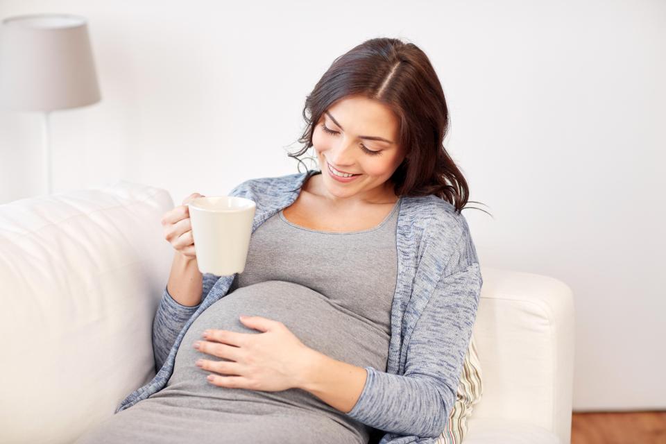 Drinking coffee or tea during pregnancy puts the unborn child's health at risk, according to new research