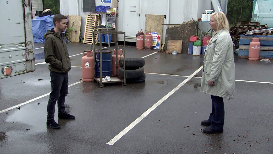 Todd will lure mum Eileen to a warehouse and admit he's in trouble